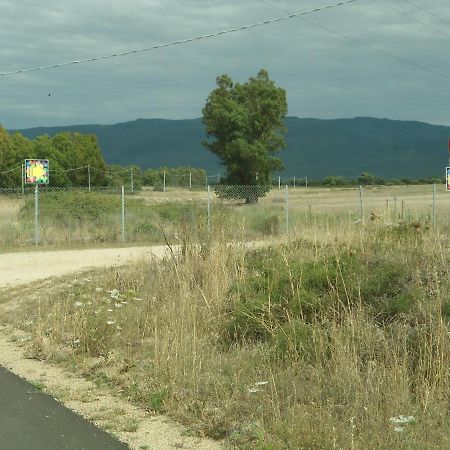 Apartamento Tra Mare E Monti Santa Giusta Exterior foto