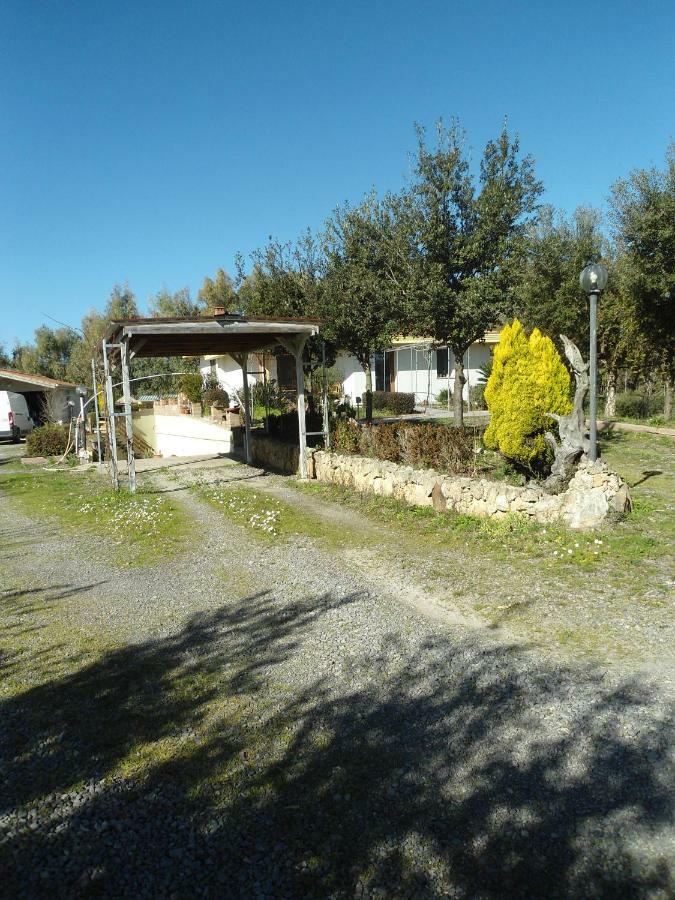 Apartamento Tra Mare E Monti Santa Giusta Exterior foto