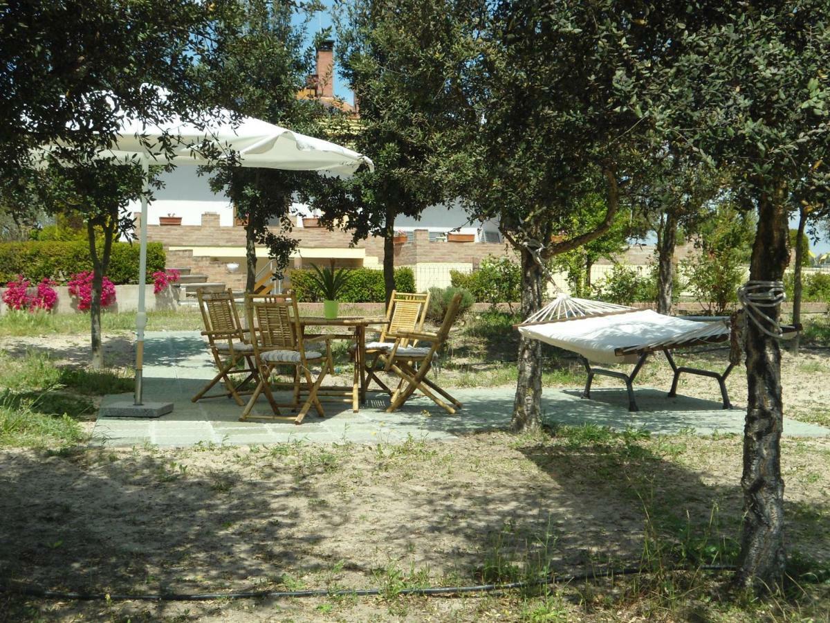 Apartamento Tra Mare E Monti Santa Giusta Exterior foto
